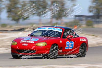 media/May-01-2022-CalClub SCCA (Sun) [[03a481c204]]/Group 5/Qualifying (I5)/